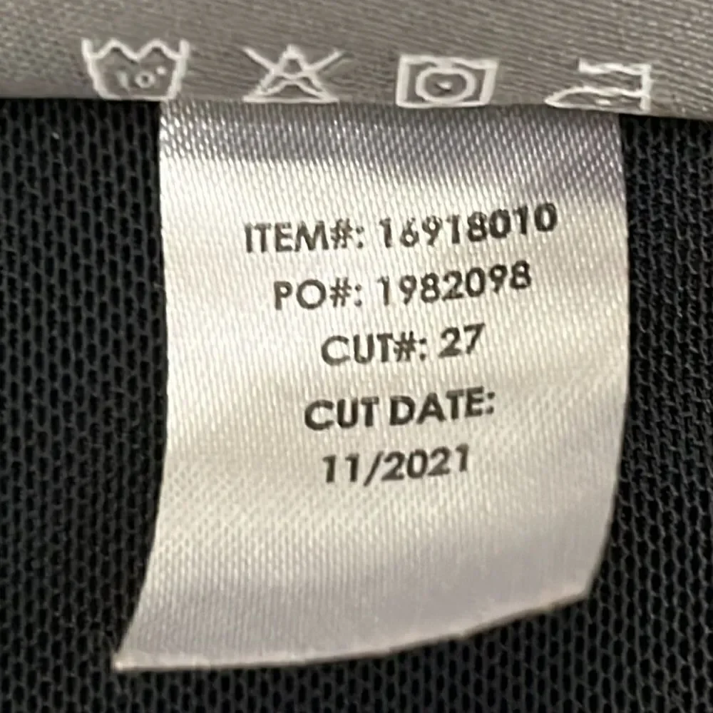 Torrid Black “Feel the Fit” Crop Bombshell Skinny Jeans- Size 10